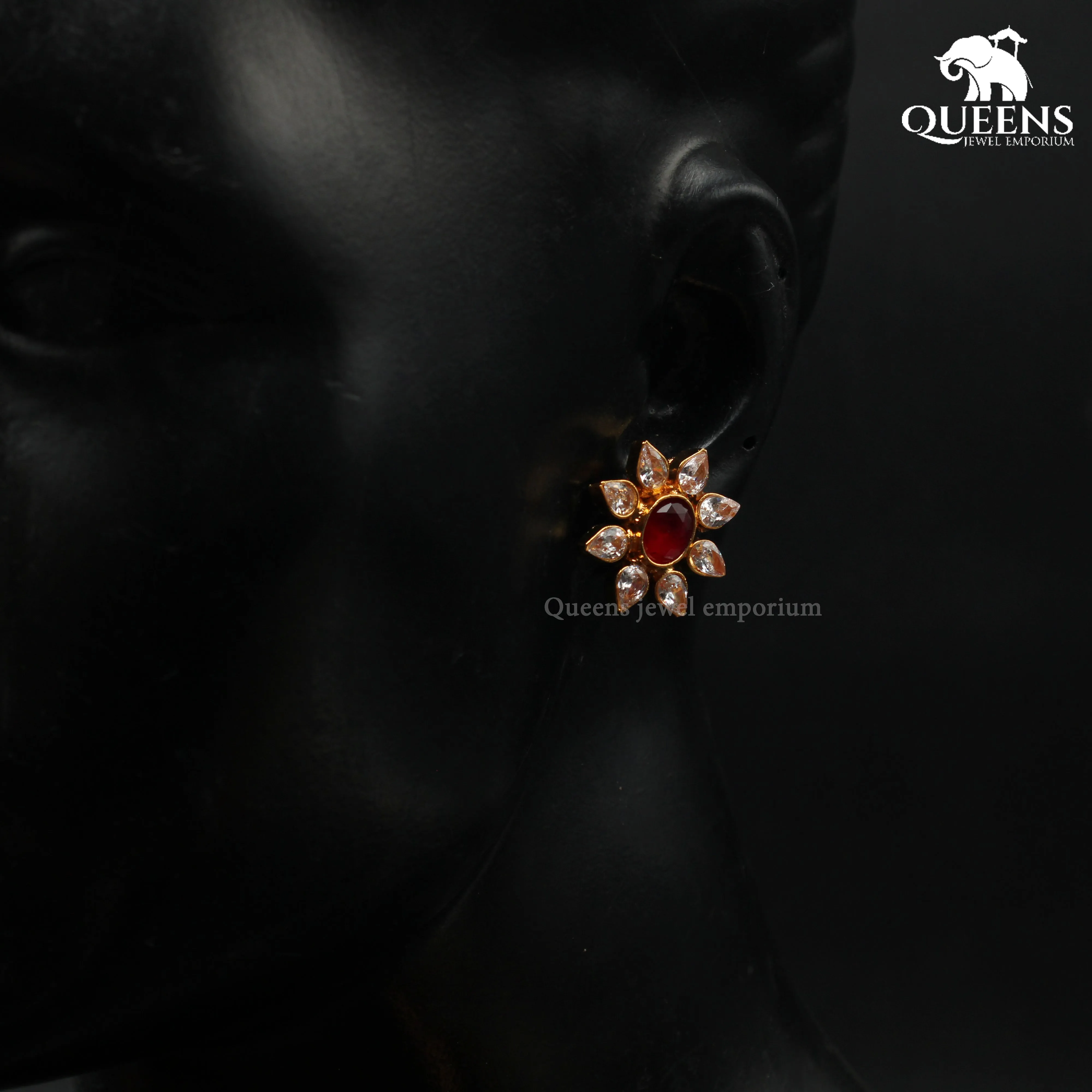 GAURAVYA SIMPLE EARRING
