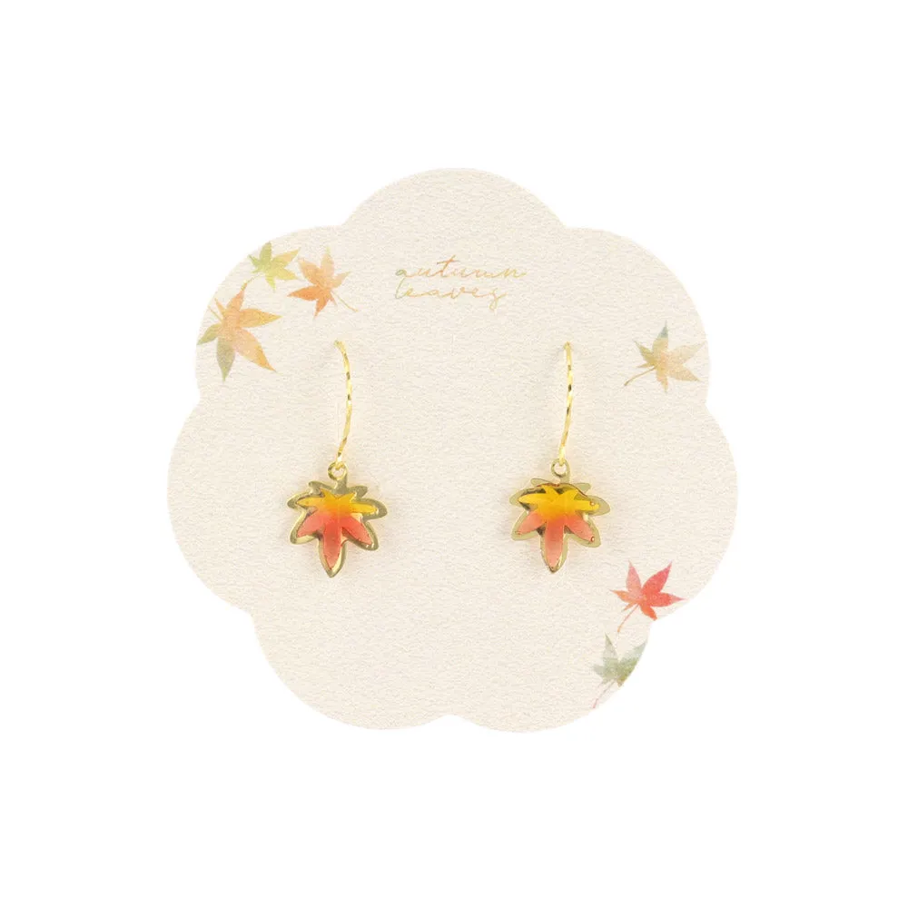 Gradient Momiji Leaf Earrings