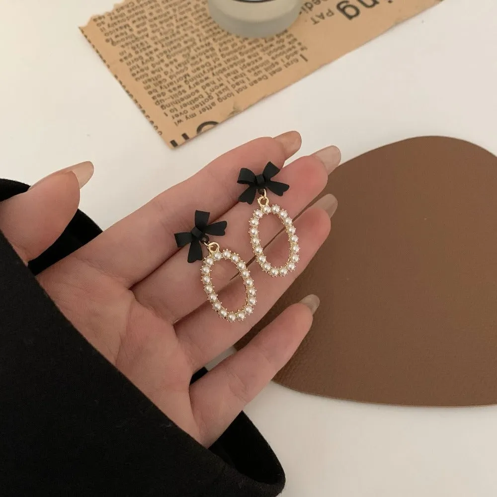 Korean Black Bow Tie Pearl Earrings