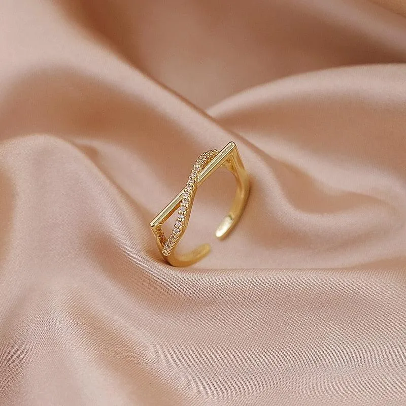 Luxury Gold Color Pearl Zircon Rings for Woman