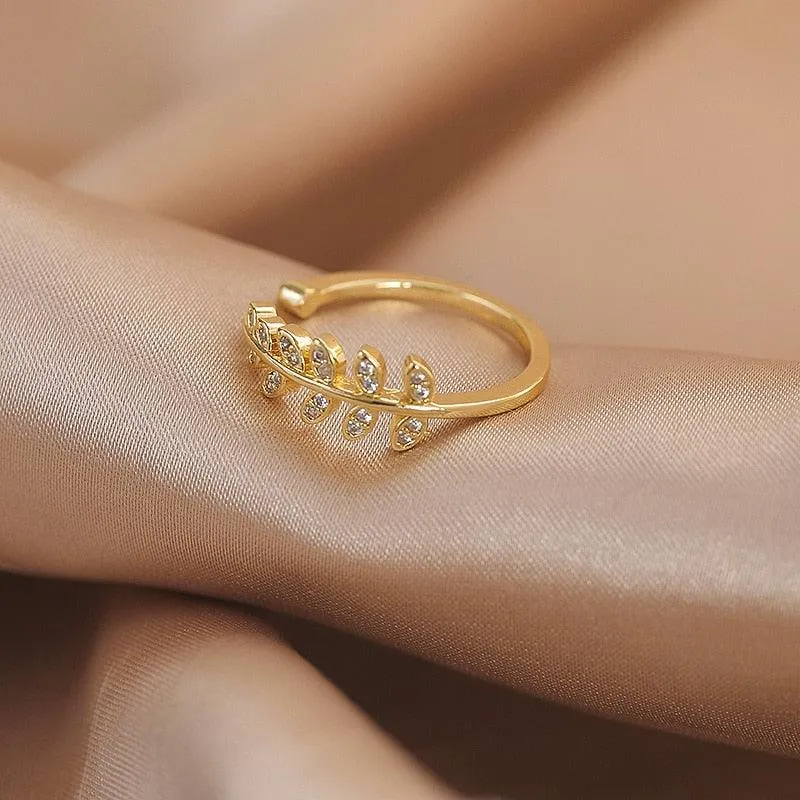 Luxury Gold Color Pearl Zircon Rings for Woman